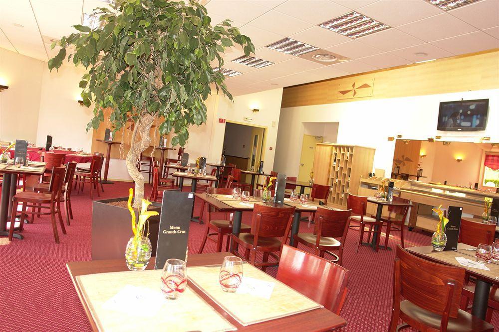 Brit Orleans St Jean De Braye - L'antares 3*