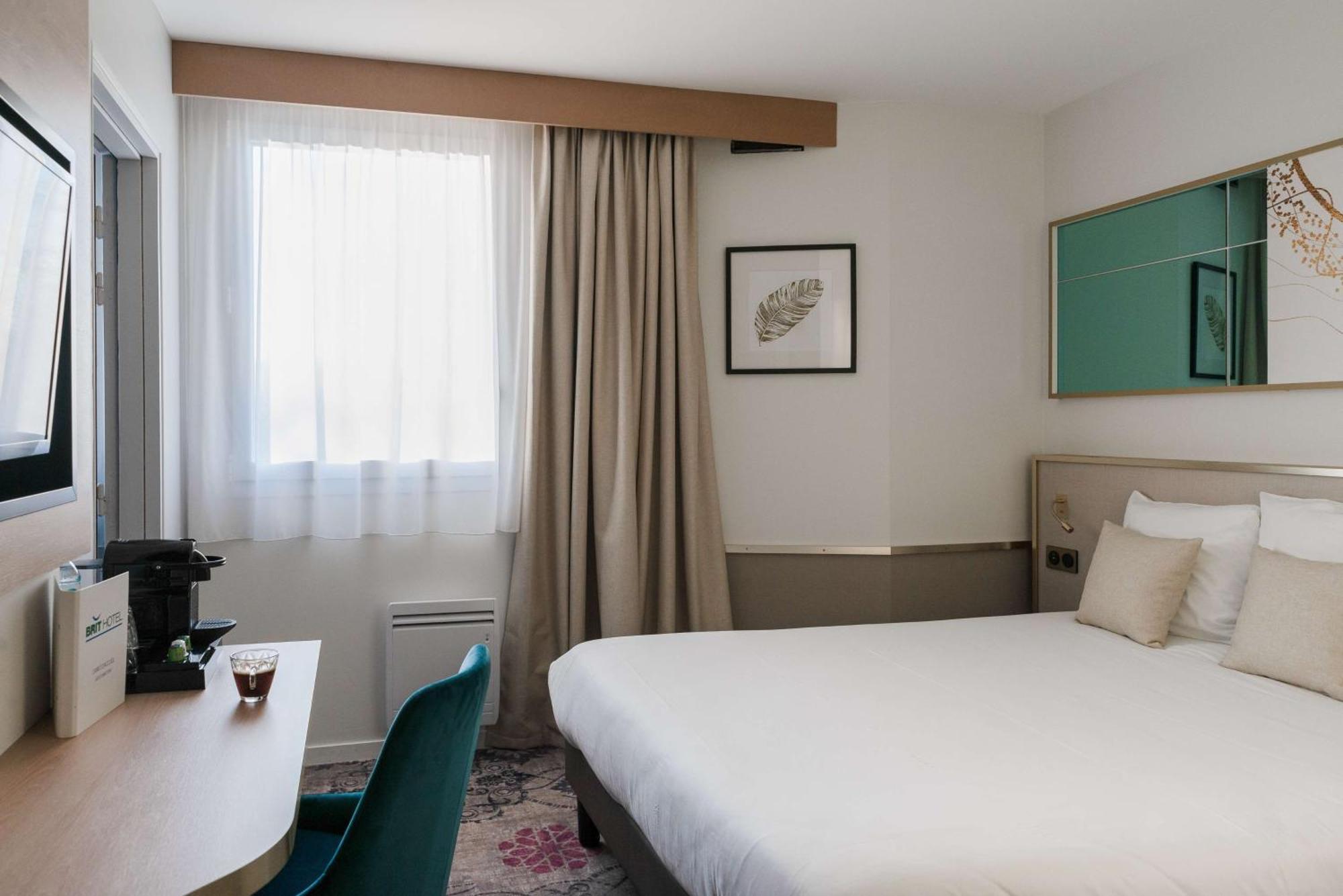 Brit Orleans St Jean De Braye - L'antares Hotel 3*