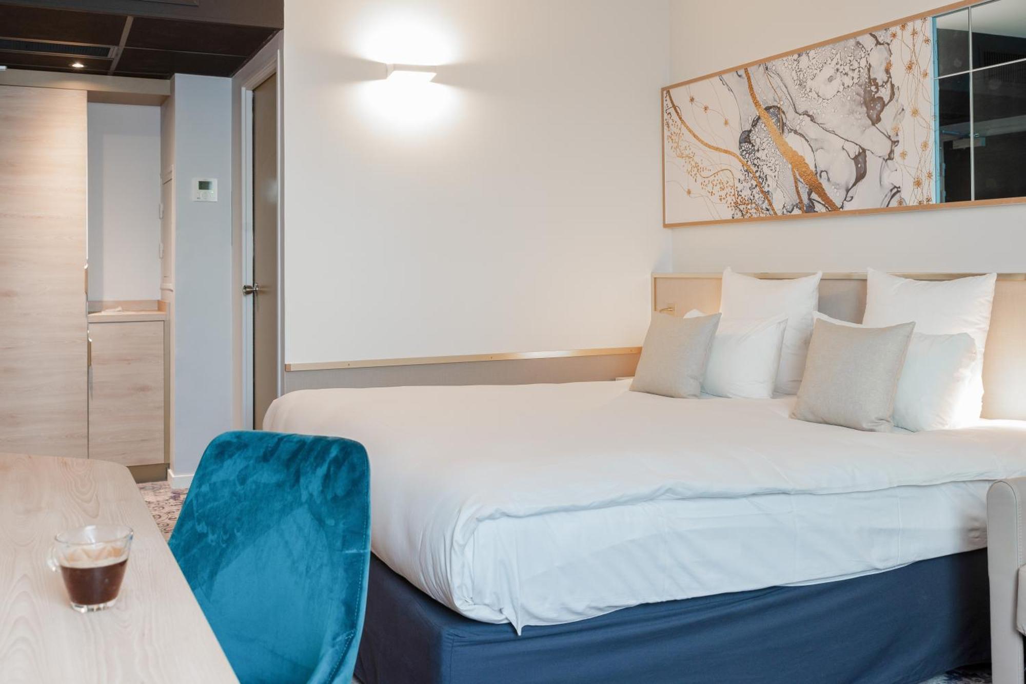 Brit Orleans St Jean De Braye - L'antares Hotel 3*
